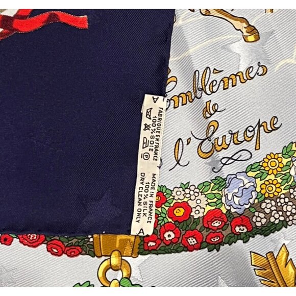 Authentic RARE! Hermes Emblemes De L'Europe Vintage 90cm Silk Scarf - Picture 7 of 7